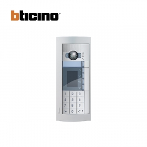 359100